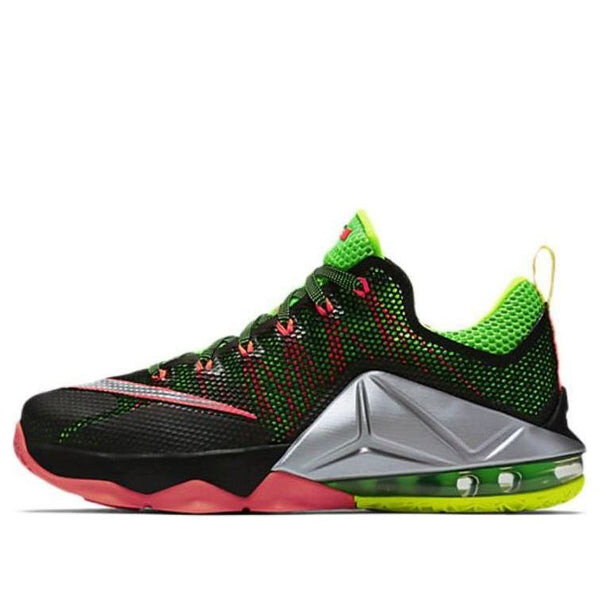 Кроссовки Nike LeBron 12 Low EP 12 'Black Pink', черный
Кроссовки Nike LeBron 12 Low EP 12 'Black Pink', черный