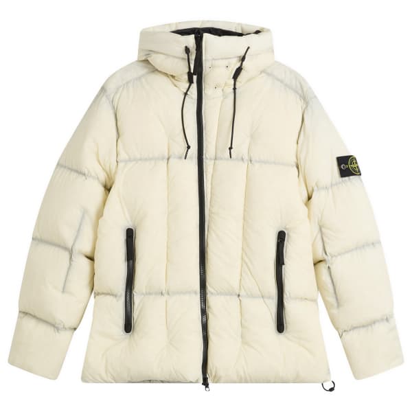 Выцветшая нейлоновая ткань, пуховая куртка Stone Island, айвори
Выцветшая нейлоновая ткань, пуховая куртка Stone Island, айвори