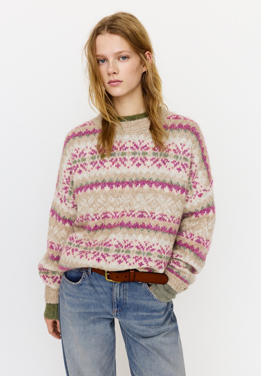 Джемпер PULL&BEAR Jumper, Pink
Джемпер PULL&BEAR Jumper, Pink