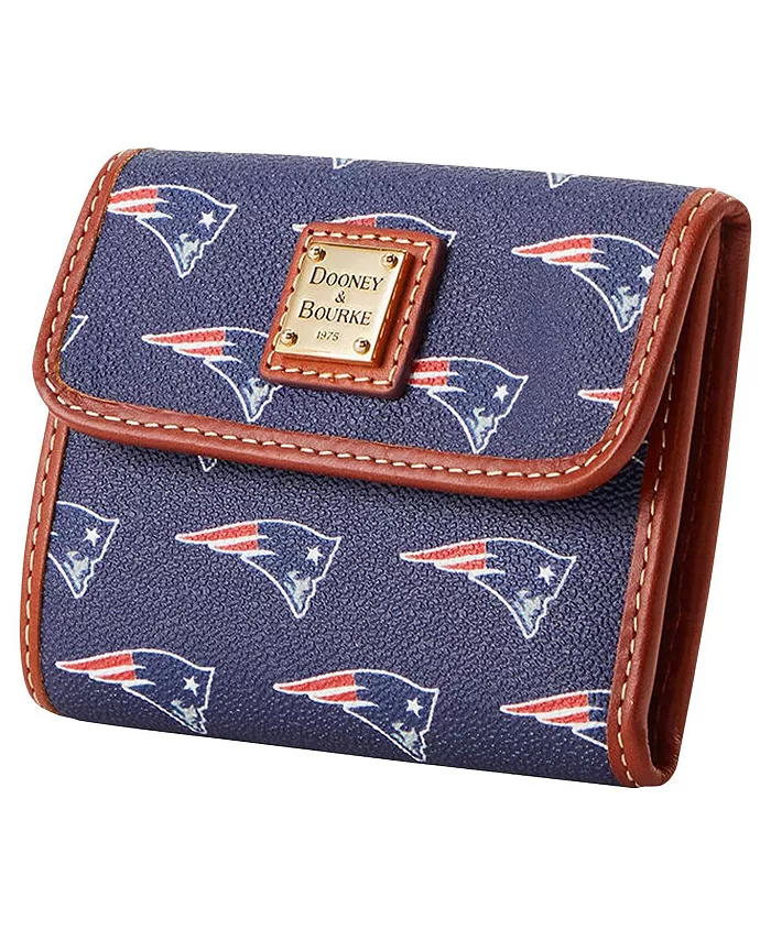 Кошелек для кредитных карт New England Patriots Flap Dooney & Bourke
Кошелек для кредитных карт New England Patriots Flap Dooney & Bourke