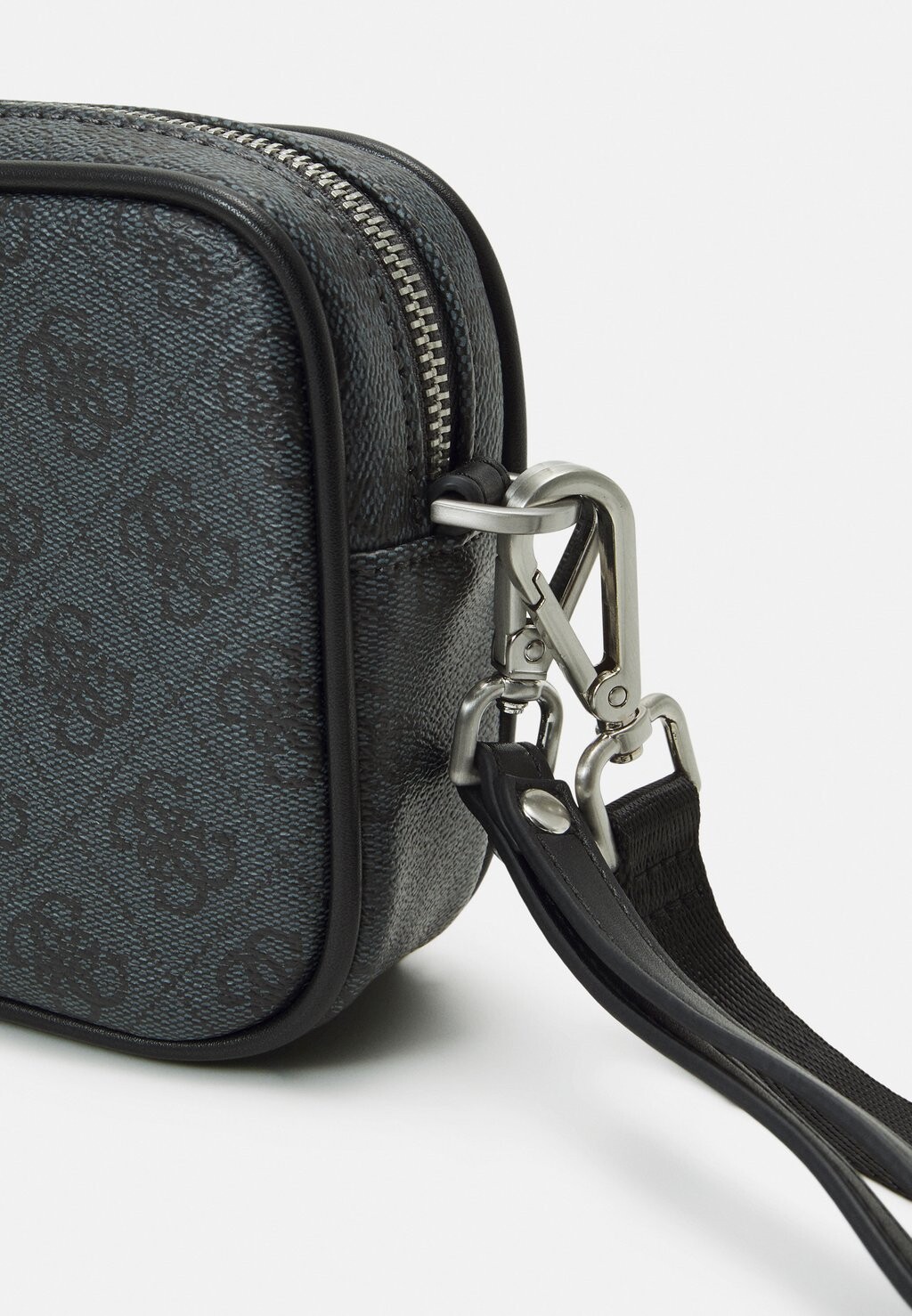 Сумка через плечо Vezzola Guess, черная, Черный, Сумка через плечо Vezzola Guess, черная
Сумка через плечо Vezzola Guess, черная, Черный, Сумка через плечо Vezzola Guess, черная