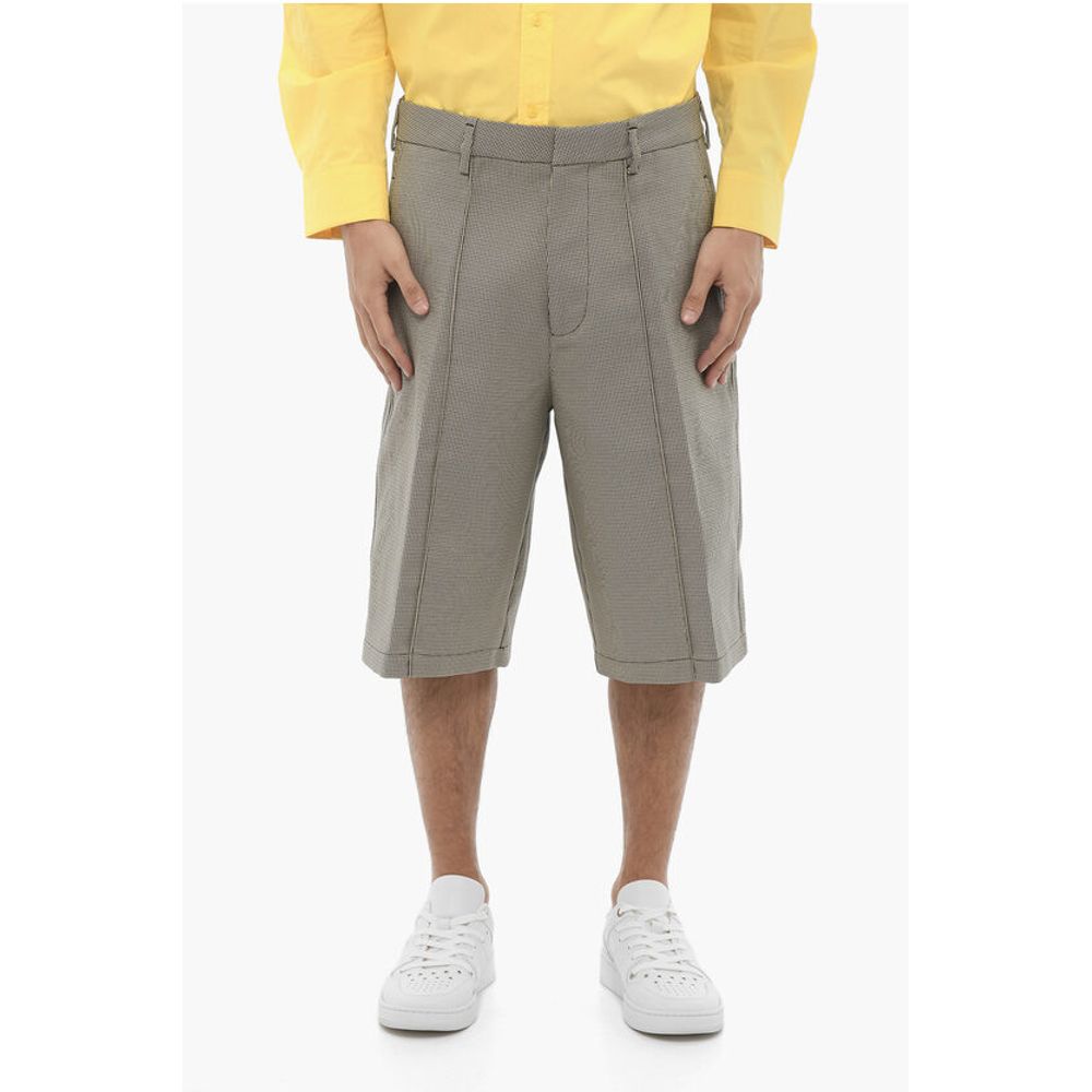 Шорты-бермуды прямого покроя со шлевками для ремня Neil Barrett, Bicolor
Шорты-бермуды прямого покроя со шлевками для ремня Neil Barrett, Bicolor