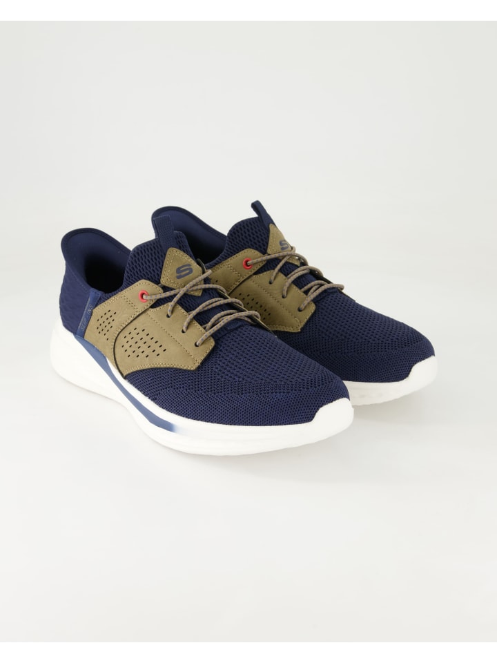 Низкие кеды синего цвета Skechers
Низкие кеды синего цвета Skechers