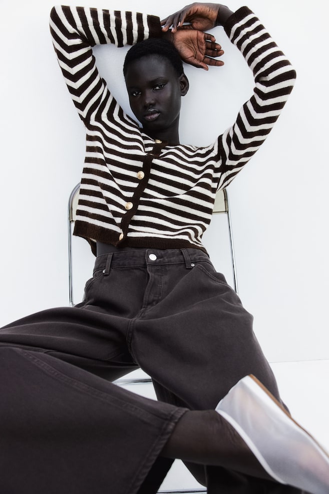 Обтягивающий кардиган H&M, мультиколор
Обтягивающий кардиган H&M, мультиколор