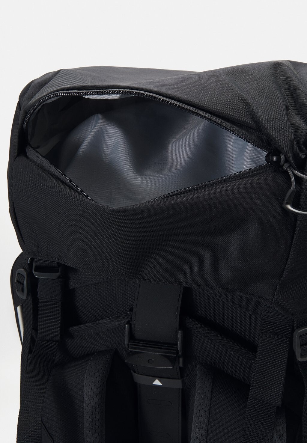 Походный рюкзак TERRA 65 The North Face, черный
Походный рюкзак TERRA 65 The North Face, черный