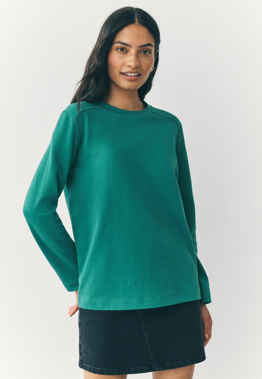 Топ Next LONG SLEEVE HEAVYWEIGHT GRAPHIC REGULAR FIT, Green
Топ Next LONG SLEEVE HEAVYWEIGHT GRAPHIC REGULAR FIT, Green