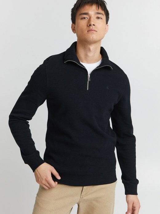 Тройер кфсебастьян Casual Friday, синий
Тройер кфсебастьян Casual Friday, синий