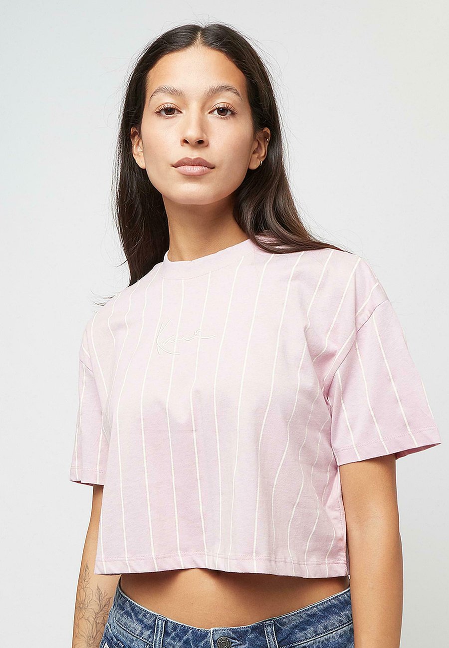 Футболка Karl Kani Print T-shirt, Pink, Розовый, Футболка Karl Kani Print T-shirt, Pink
Футболка Karl Kani Print T-shirt, Pink, Розовый, Футболка Karl Kani Print T-shirt, Pink