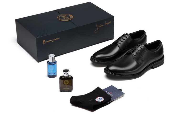 Туфли мужские низкие черный Roberta Di Camerino
Туфли мужские низкие черный Roberta Di Camerino