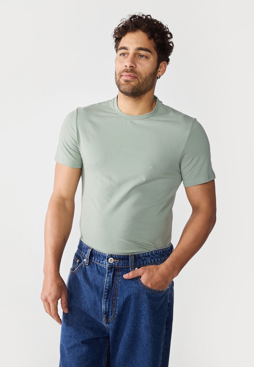 Базовая футболка Pier One by Zalando, светло-зеленый
Базовая футболка Pier One by Zalando, светло-зеленый