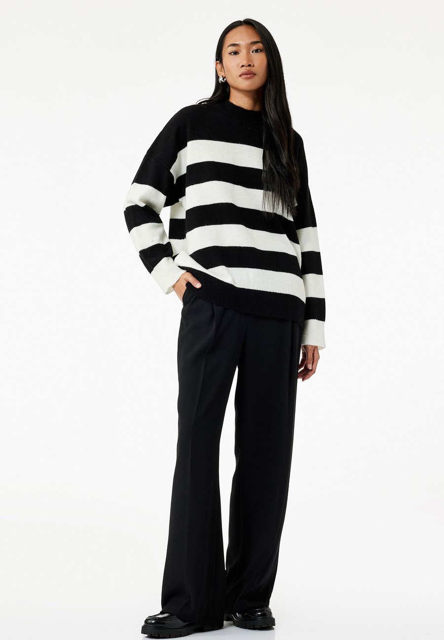 Джемпер Koton Jumper, White
Джемпер Koton Jumper, White