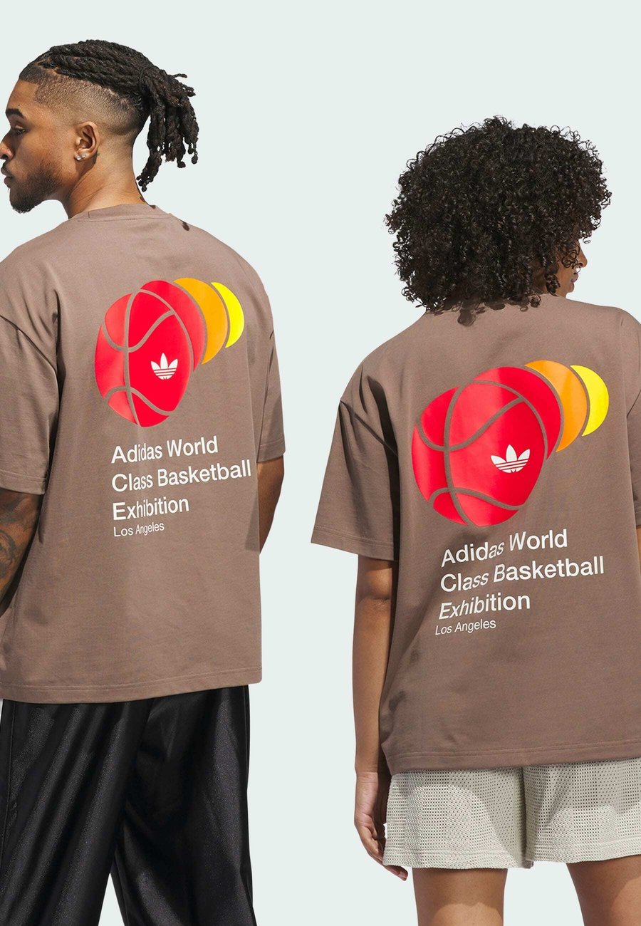 Футболка Adidas Originals Q3 GRAPHIC , Earth Strata/Brown
Футболка Adidas Originals Q3 GRAPHIC , Earth Strata/Brown