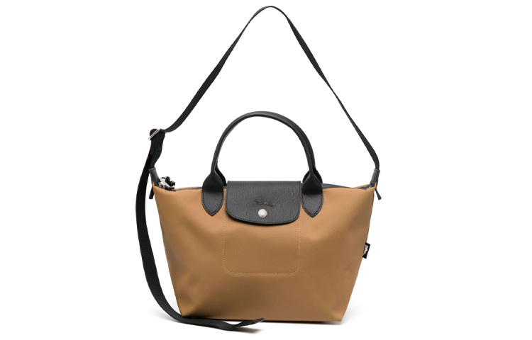 LONGCHAMP Сумка Le Pliage Energy из телячьей кожи
LONGCHAMP Сумка Le Pliage Energy из телячьей кожи