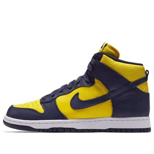 Кроссовки dunk high qs Nike, бежевый
Кроссовки dunk high qs Nike, бежевый