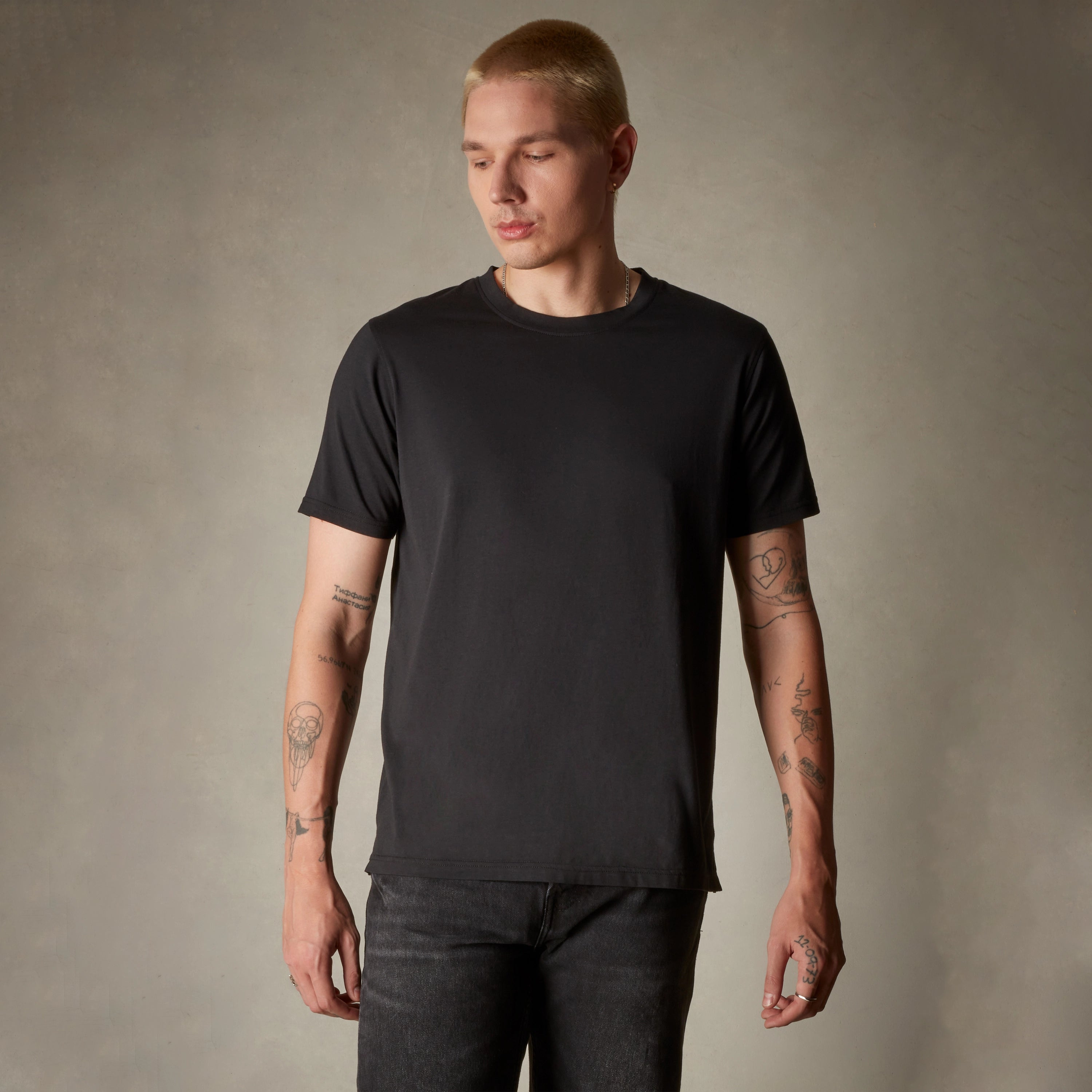 Футболка мужская с круглым вырезом Members Only, черный 
Футболка мужская с круглым вырезом Members Only, черный