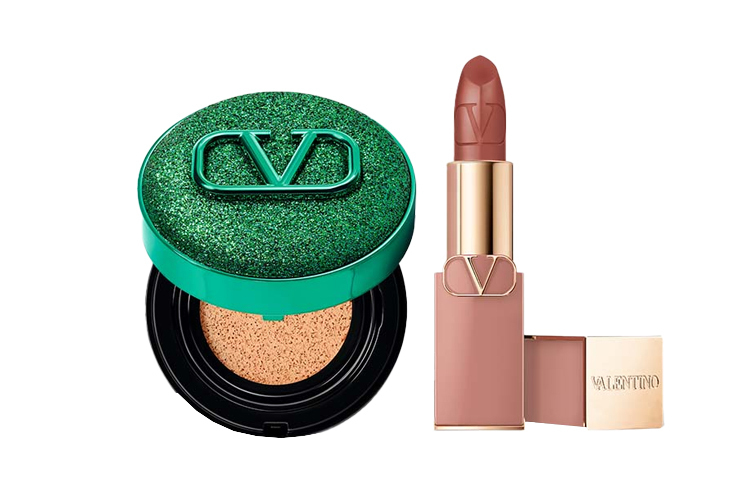 Набор косметики для женщин Valentino, Air Cushion "Unrestrained зеленый" Limited Edition LN2+Lipstick Naked Tube Limited Edition #113R
Набор косметики для женщин Valentino, Air Cushion "Unrestrained зеленый" Limited Edition LN2+Lipstick Naked Tube Limited Edition #113R