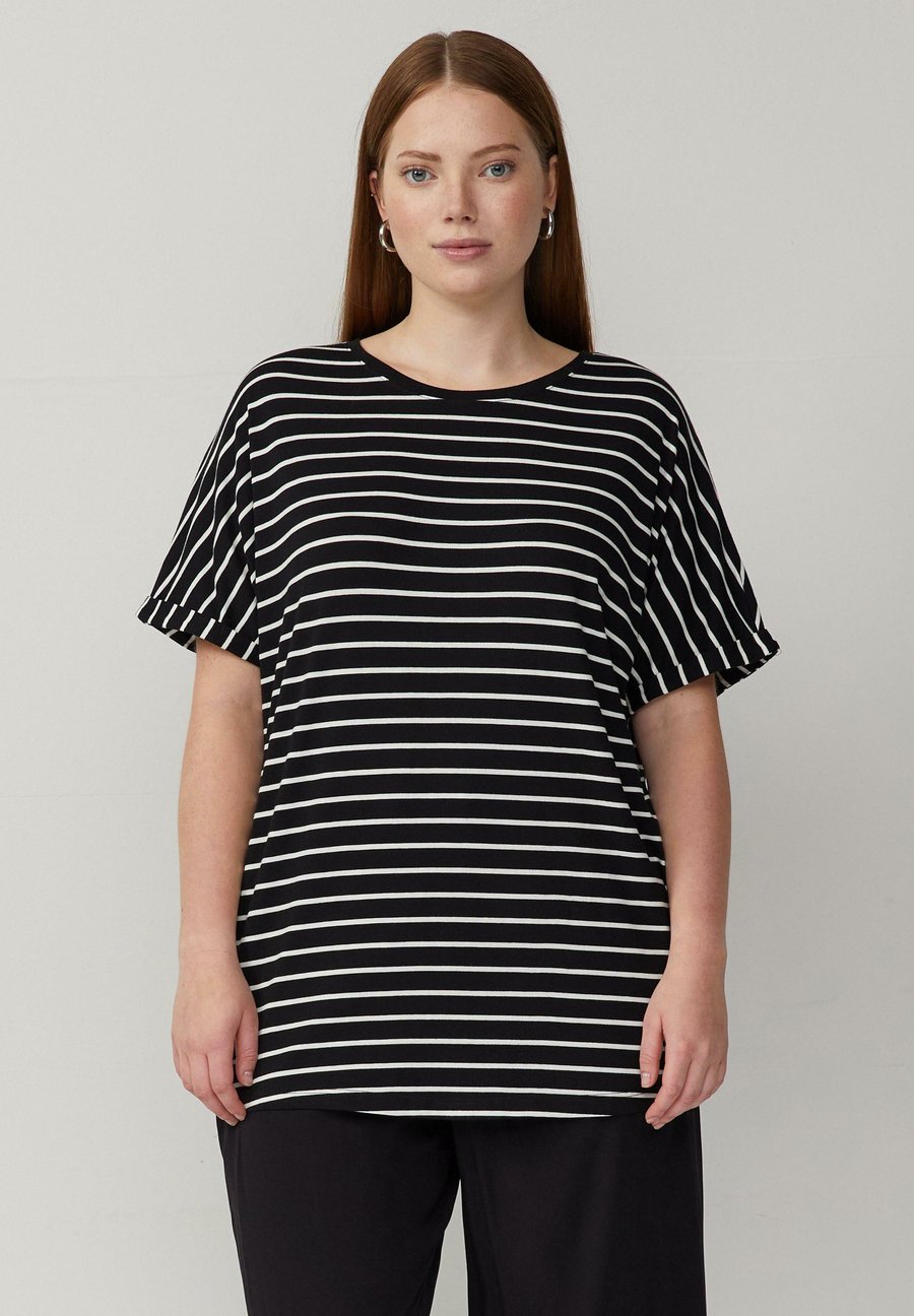 Футболка QS Print T-shirt, Schwarz/Mottled Black, Черный, Футболка QS Print T-shirt, Schwarz/Mottled Black
Футболка QS Print T-shirt, Schwarz/Mottled Black, Черный, Футболка QS Print T-shirt, Schwarz/Mottled Black