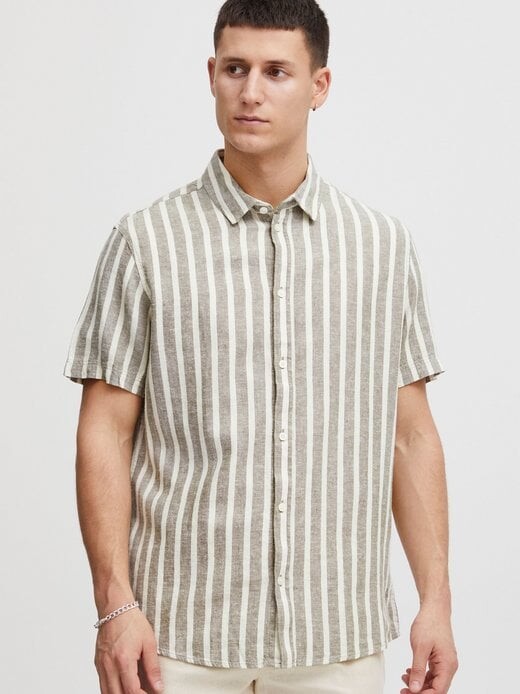 Рубашка с коротким рукавом прочая 11 Project, зеленый
Рубашка с коротким рукавом прочая 11 Project, зеленый