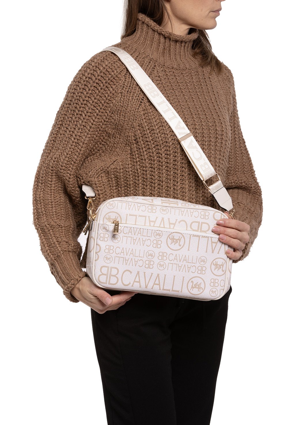 Сумка через плечо Across body bag B.Cavalli, кремовый
Сумка через плечо Across body bag B.Cavalli, кремовый