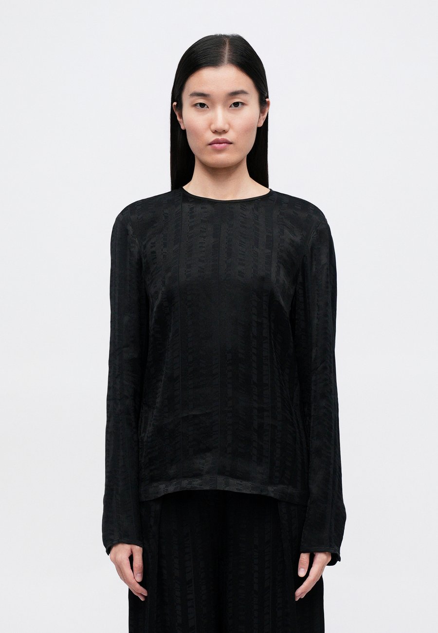 Блуза Tiger of Sweden AMALIA, Black
Блуза Tiger of Sweden AMALIA, Black