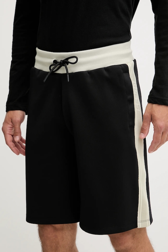 Шорты FULVIO Guess, черный
Шорты FULVIO Guess, черный