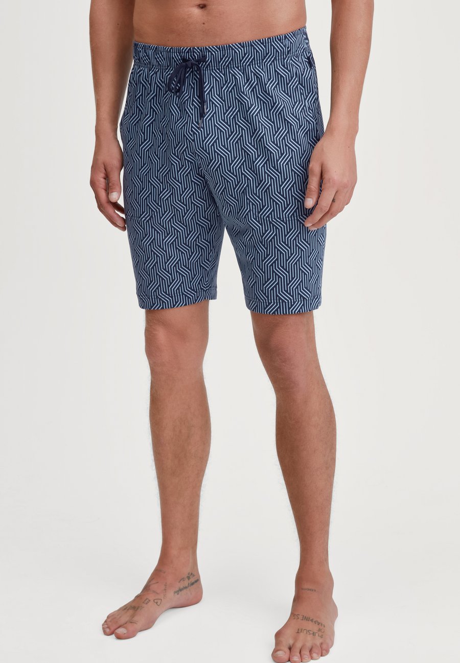 Пижамные брюки Calida SLEEP FREE BERMUDAS MIT SEITENTASCHEN, Glacier Lake/Light Blue
Пижамные брюки Calida SLEEP FREE BERMUDAS MIT SEITENTASCHEN, Glacier Lake/Light Blue