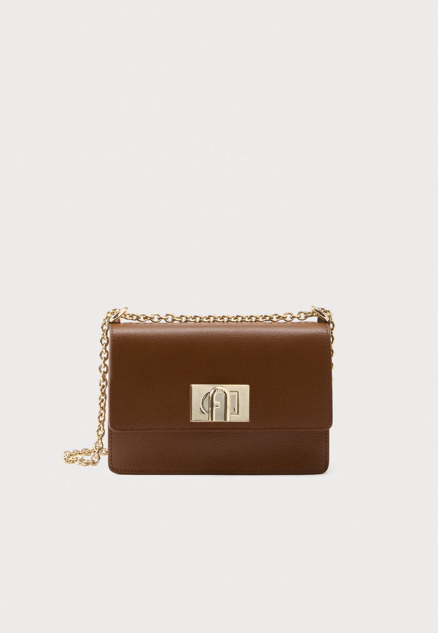 Сумка кросс-боди Furla MINI CROSSBODY, Cognac
Сумка кросс-боди Furla MINI CROSSBODY, Cognac