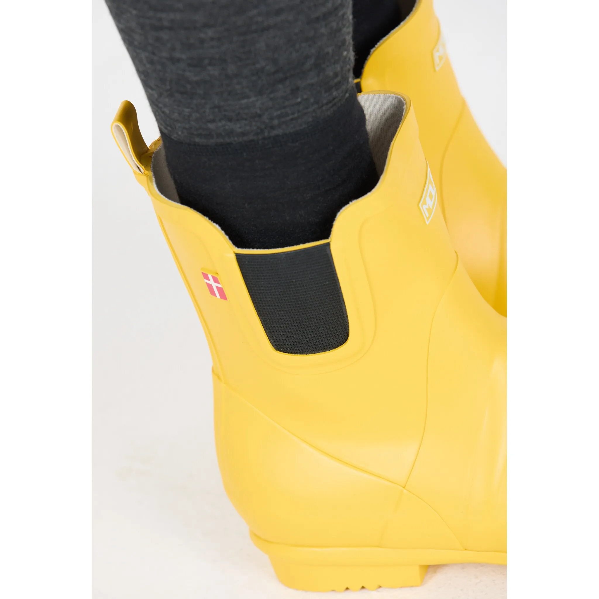 Резиновые сапоги MOLS "Пригород" с водонепроницаемой функцией, желтый
Резиновые сапоги MOLS "Пригород" с водонепроницаемой функцией, желтый