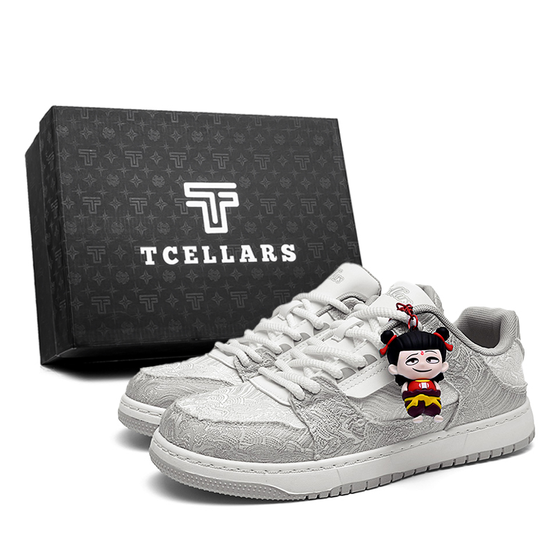 Амортизирующие, устойчивые к истиранию низкие скейтерские кроссовки с эффектом увеличения роста Unisex TCELLARS, Silk серебряный+NZ Charm
Амортизирующие, устойчивые к истиранию низкие скейтерские кроссовки с эффектом увеличения роста Unisex TCELLARS, Silk серебряный+NZ Charm