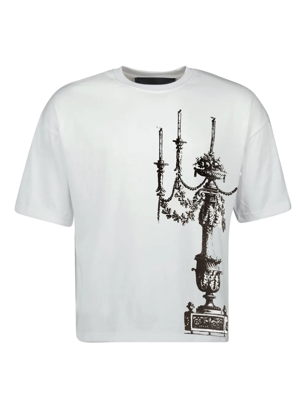 Хлопковая футболка с принтом люстры L8 Studio, белый
Хлопковая футболка с принтом люстры L8 Studio, белый