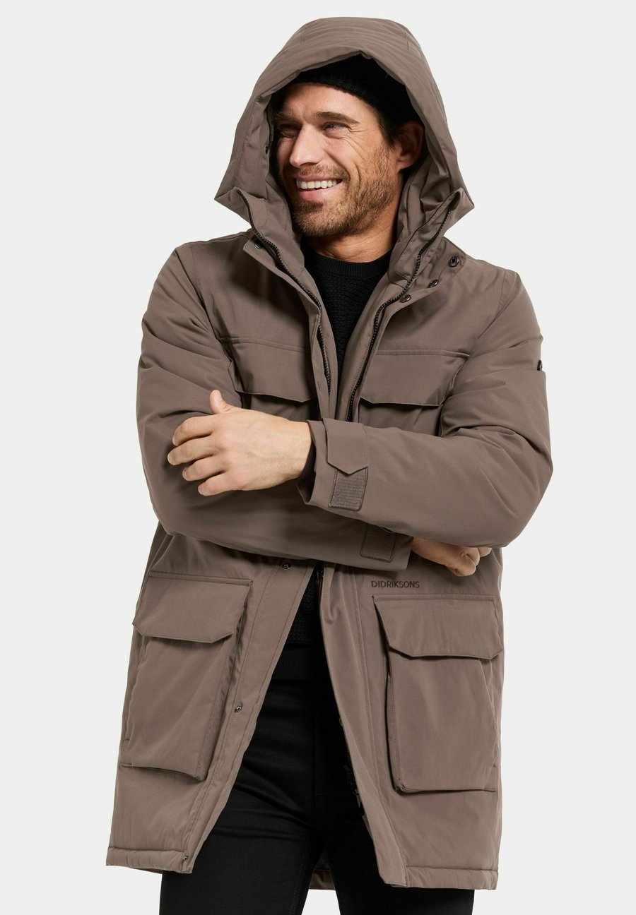 Пальто Didriksons AIDEN , Mocha Brown/Brown
Пальто Didriksons AIDEN , Mocha Brown/Brown