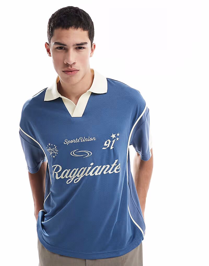 Спортивное поло Pull&Bear Retro Regatta синего цвета
Спортивное поло Pull&Bear Retro Regatta синего цвета