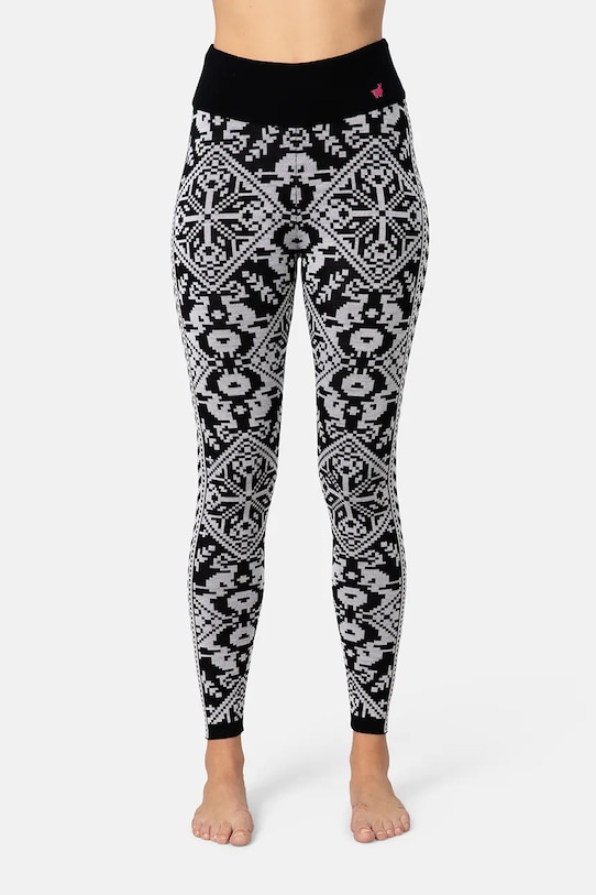 Функциональные леггинсы SAGA Kari Traa, черный
Функциональные леггинсы SAGA Kari Traa, черный