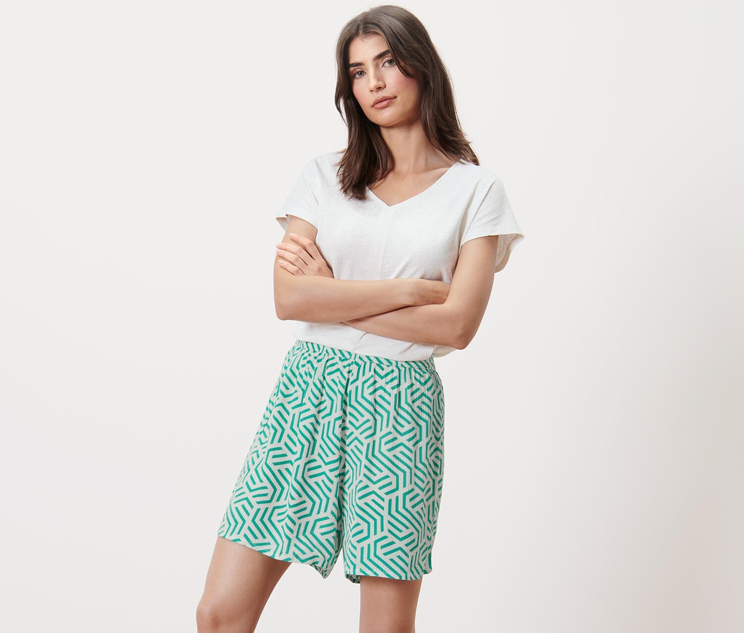 Тканые шорты с принтом Tchibo, аква-кремово-белый принт
Тканые шорты с принтом Tchibo, аква-кремово-белый принт