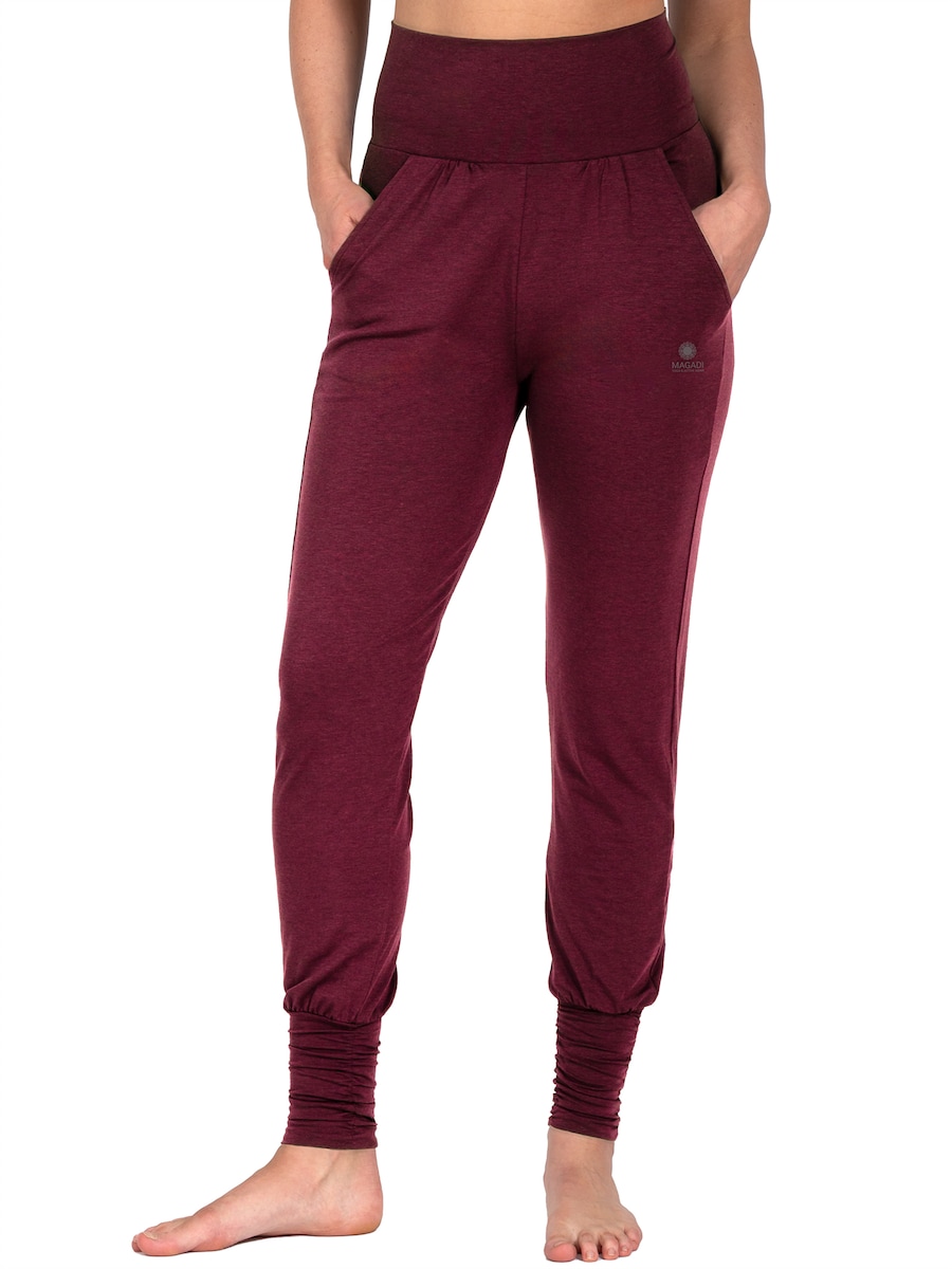 Обычные спортивные штаны Magadi Paula, бургундия
Обычные спортивные штаны Magadi Paula, бургундия