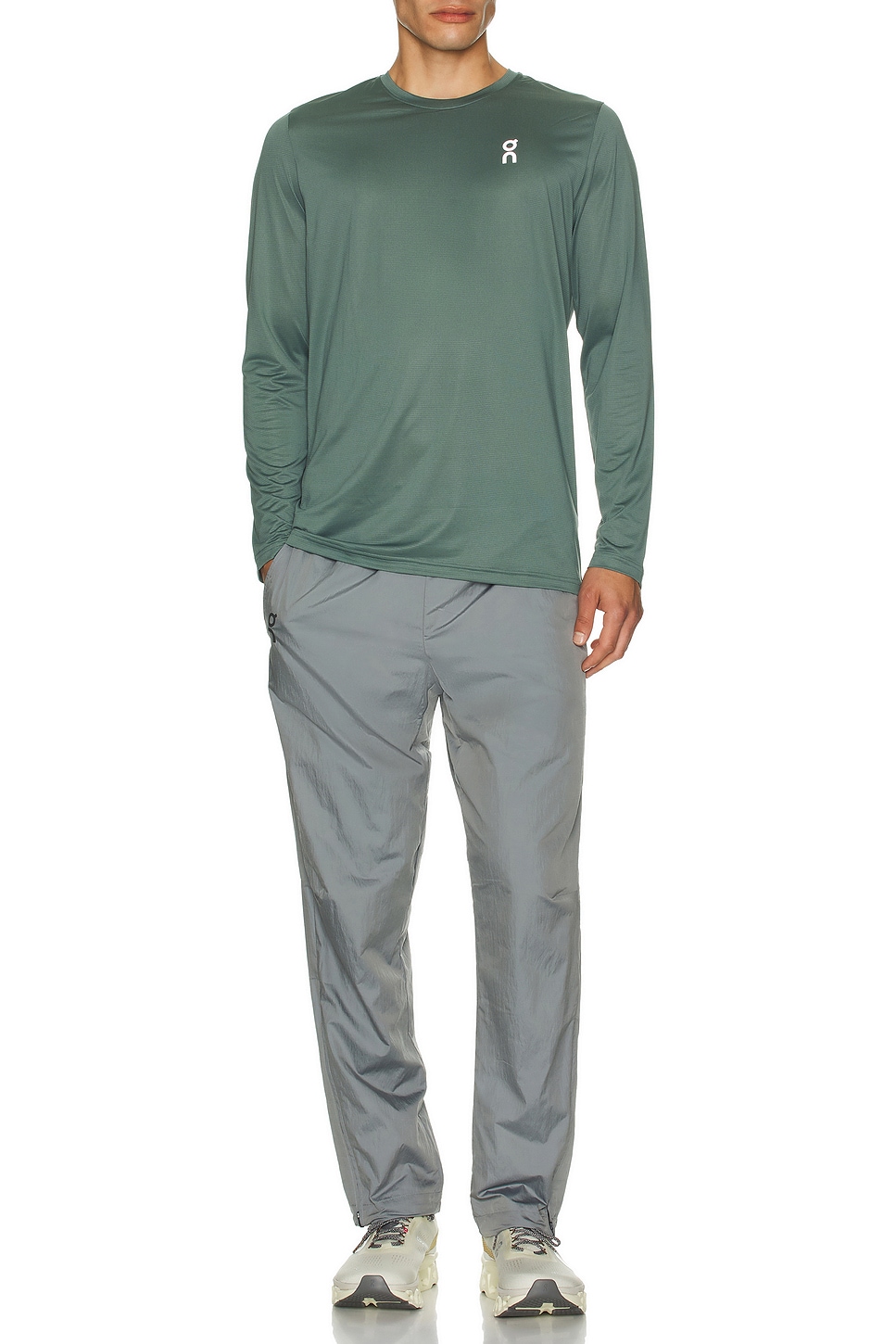 Футболка Корейский лонг-ти On, Olive
Футболка Корейский лонг-ти On, Olive