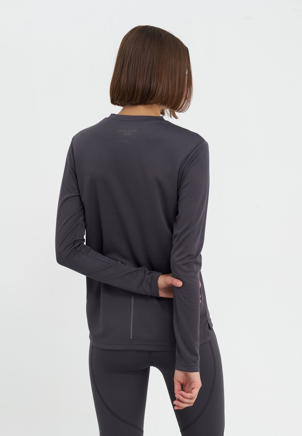 Топ с длинными рукавами Even&Odd active, темно-серый
Топ с длинными рукавами Even&Odd active, темно-серый