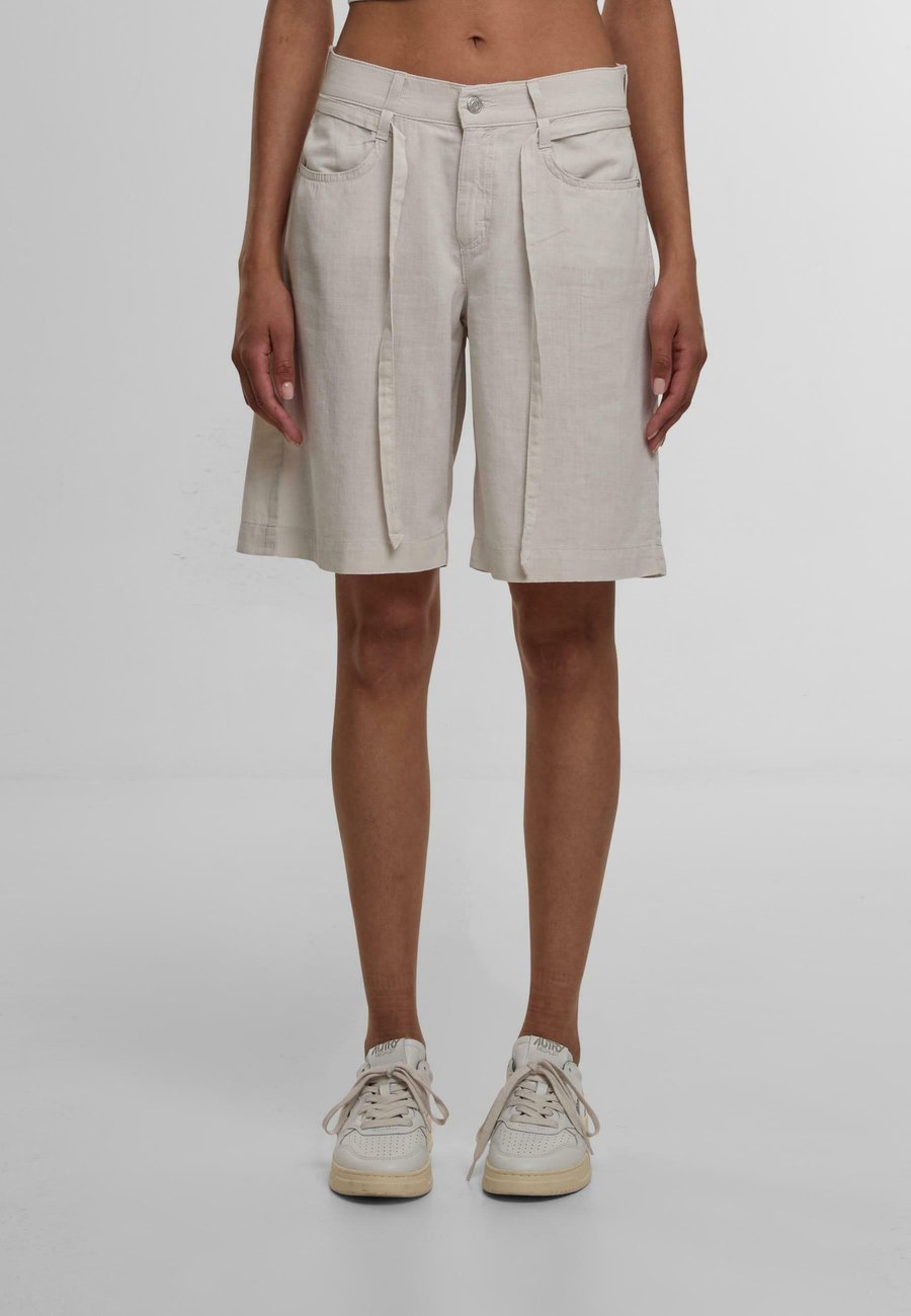 Шорты Angels WIDE LEG SHORT BELT, Soft Beige/Beige
Шорты Angels WIDE LEG SHORT BELT, Soft Beige/Beige