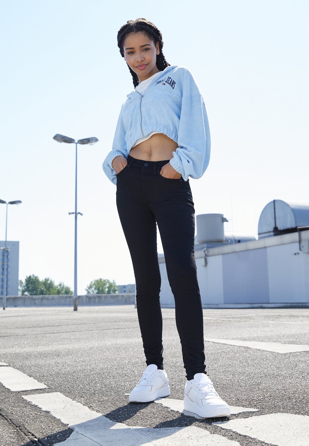 Джинсы Skinny Fit Tommy Jeans
Джинсы Skinny Fit Tommy Jeans