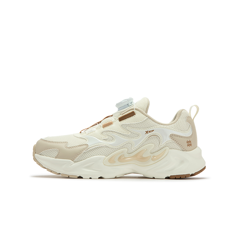 Нескользящая низкая обувь для детей и подростков XTEP, желтый 
Нескользящая низкая обувь для детей и подростков XTEP, желтый