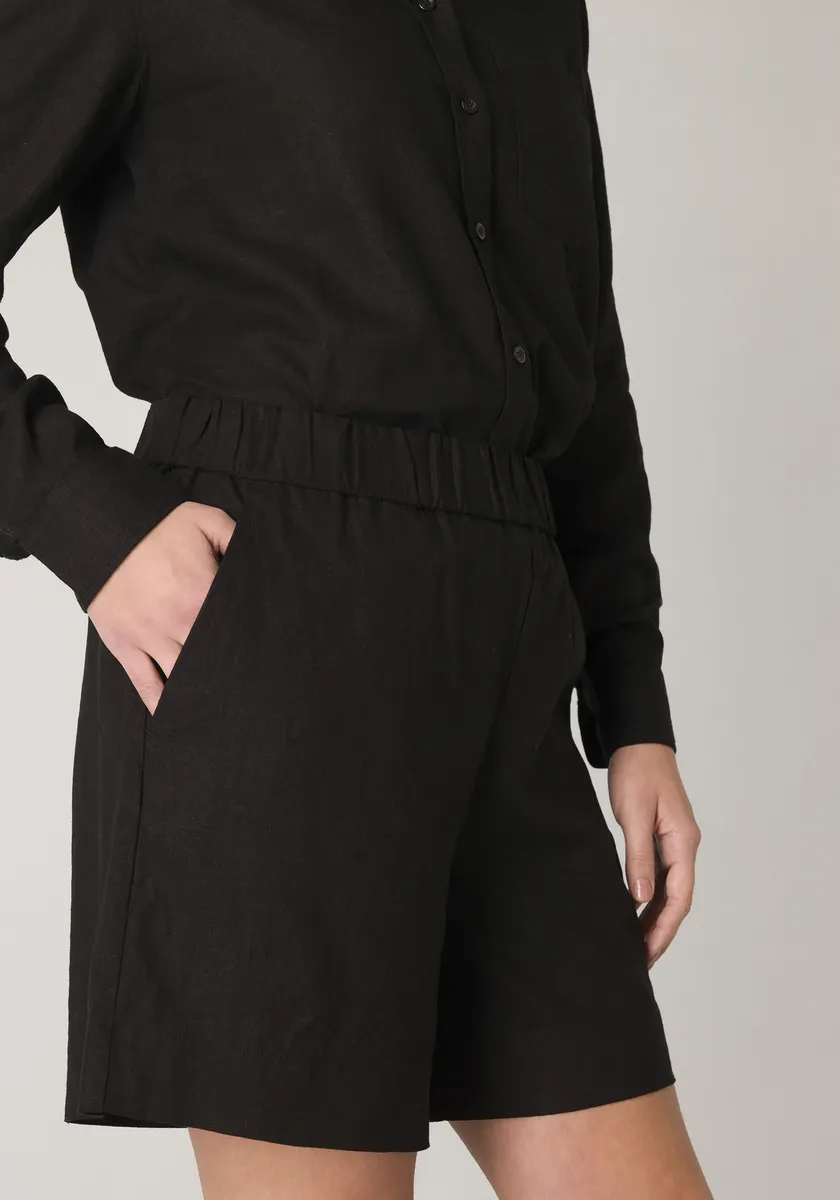 Шорты базового уровня Base Level, черный
Шорты базового уровня Base Level, черный