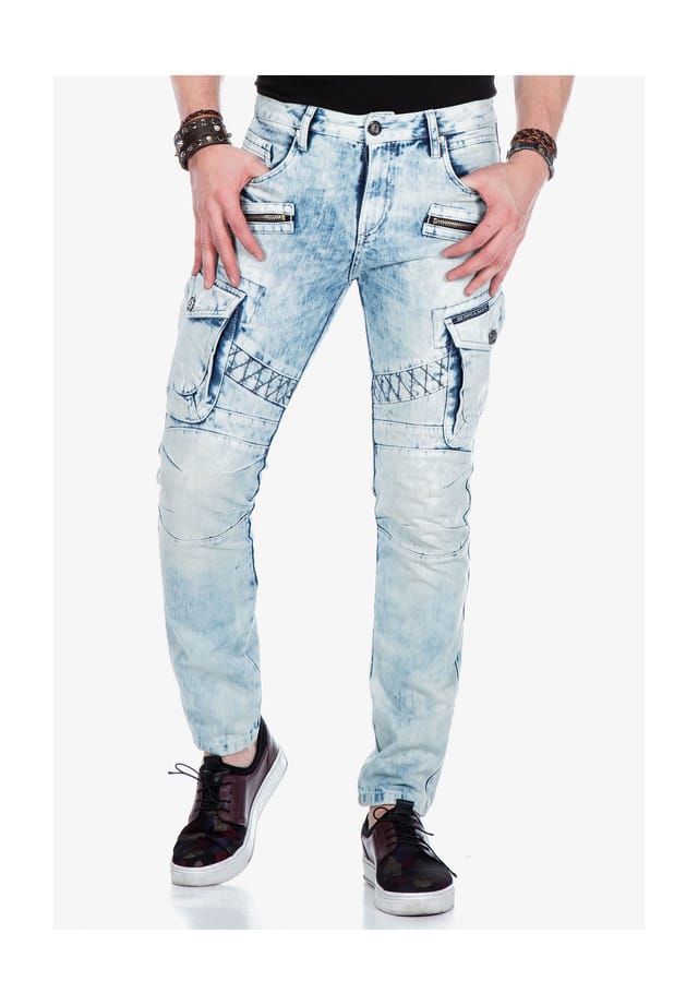Джинсы карго прямого кроя с декоративными молниями Cipo & Baxx, цвет iceblue
Джинсы карго прямого кроя с декоративными молниями Cipo & Baxx, цвет iceblue