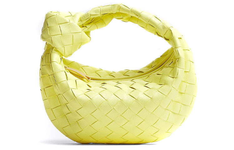 Bottega Veneta Мини-сумка JODIE из ягненка и телячьей кожи женская желтая
Bottega Veneta Мини-сумка JODIE из ягненка и телячьей кожи женская желтая