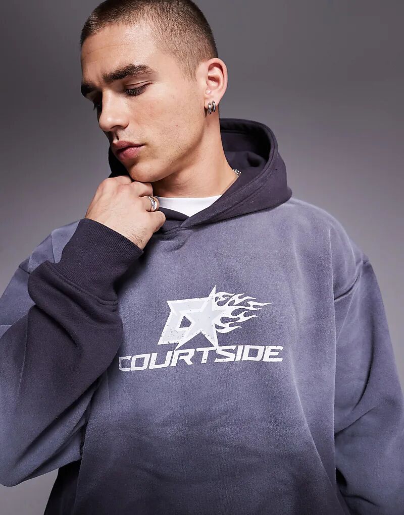 Толстовка с капюшоном и логотипом Courtside серого цвета — часть комплекта
Толстовка с капюшоном и логотипом Courtside серого цвета — часть комплекта