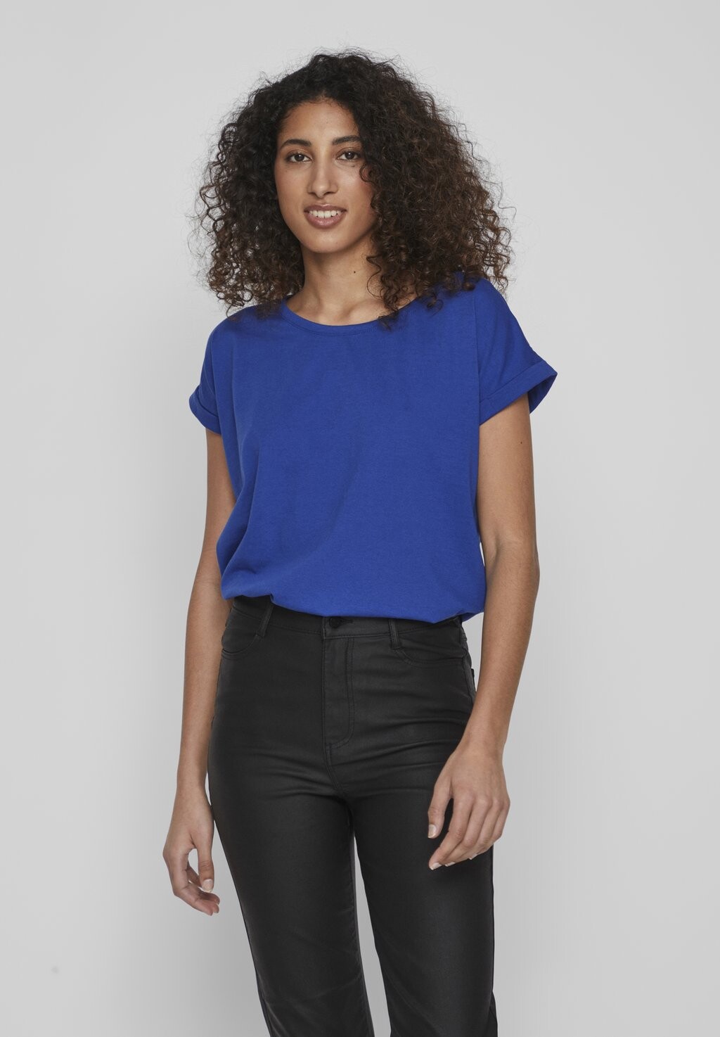 Базовая футболка VILA, синий
Базовая футболка VILA, синий