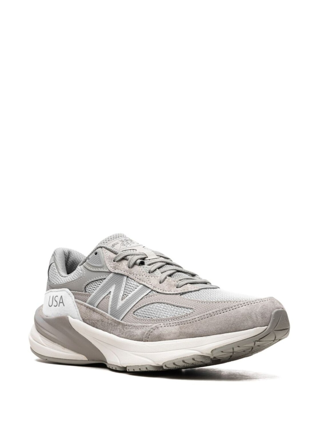 Кроссовки 990v6 из коллаборации с WTAPS New Balance, серый
Кроссовки 990v6 из коллаборации с WTAPS New Balance, серый