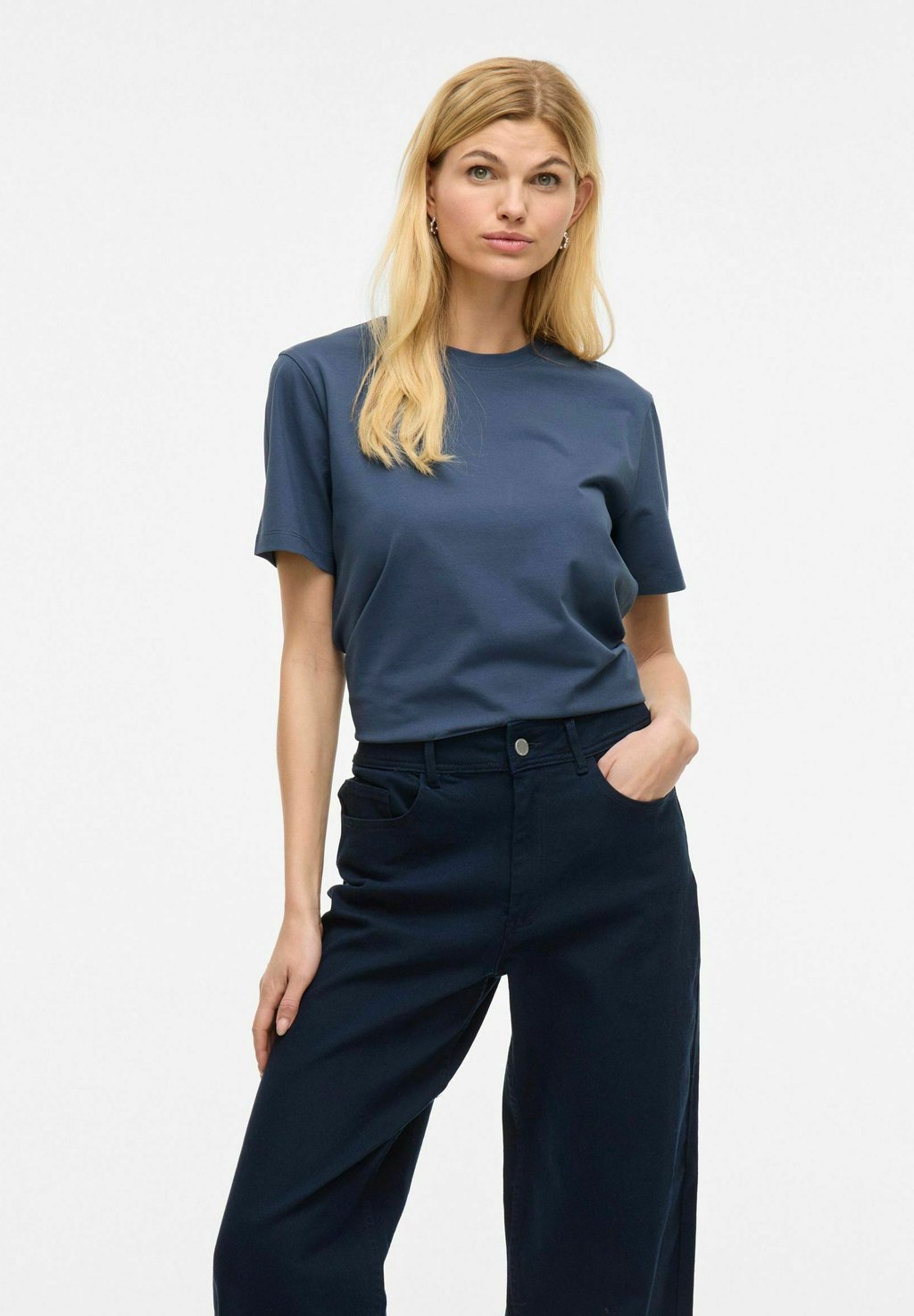 Футболка с принтом VINORA - NOOS VILA, цвет Vintage Indigo
Футболка с принтом VINORA - NOOS VILA, цвет Vintage Indigo