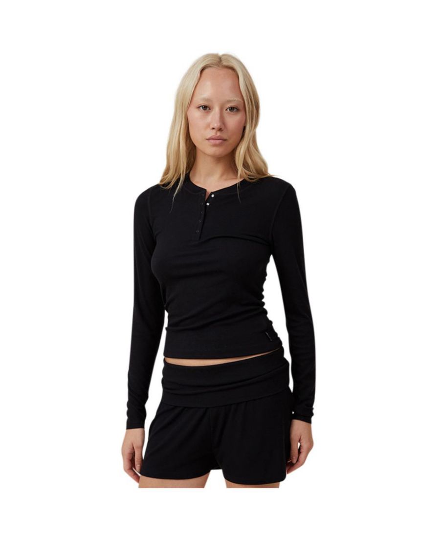 Женская футболка-поло с длинным рукавом для восстановления после сна COTTON ON, True black
Женская футболка-поло с длинным рукавом для восстановления после сна COTTON ON, True black