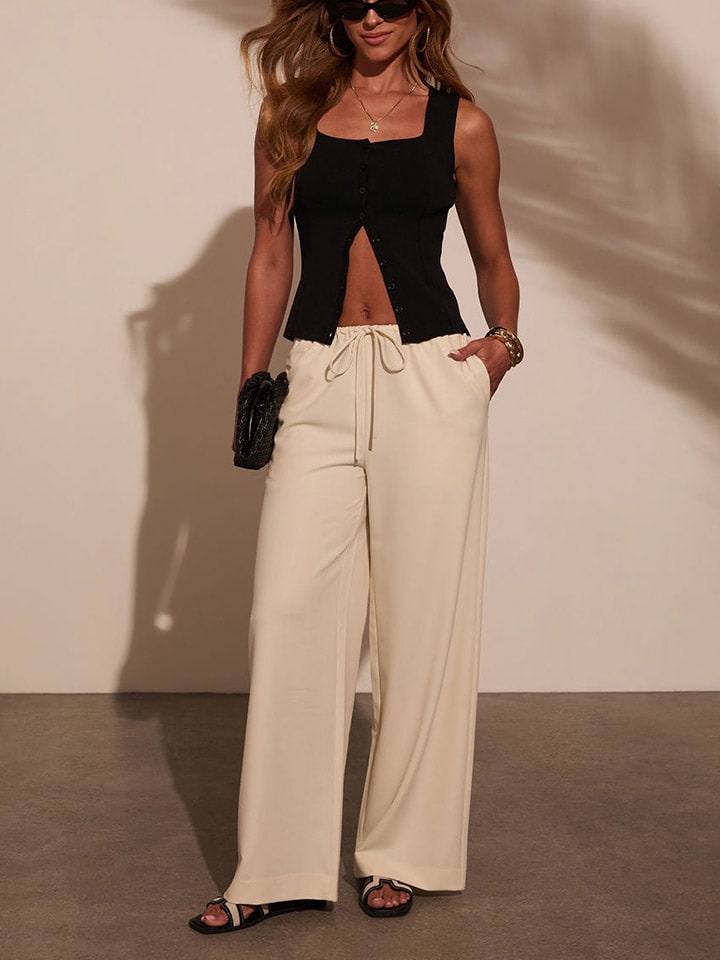 Топ Milan Kiss, черный
Топ Milan Kiss, черный