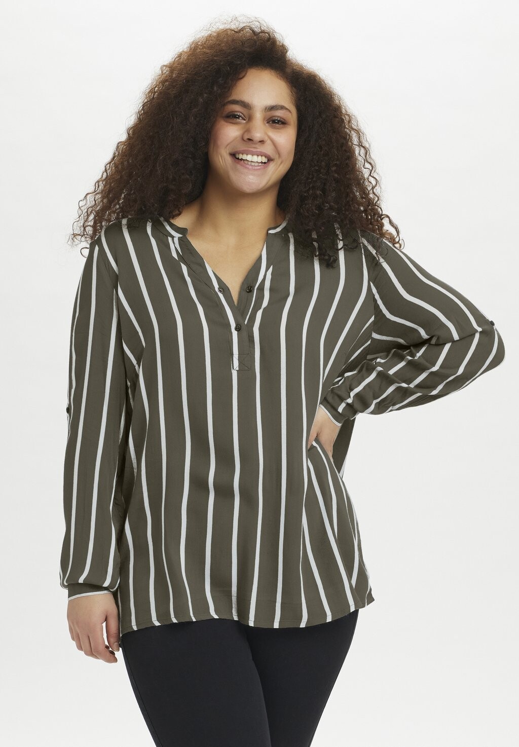 Блузка Kaffe Curve Kcsida, зеленый/кремовый
Блузка Kaffe Curve Kcsida, зеленый/кремовый